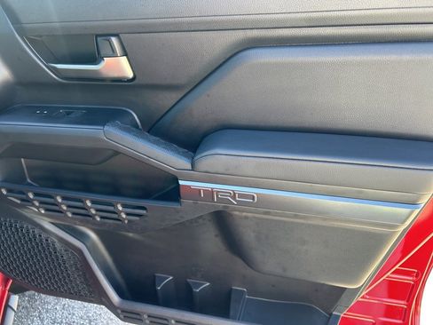 Used 2025 Toyota Tacoma TRD Off-Road image 20