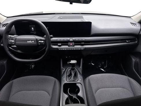 Used 2025 Kia K4 LX image 51