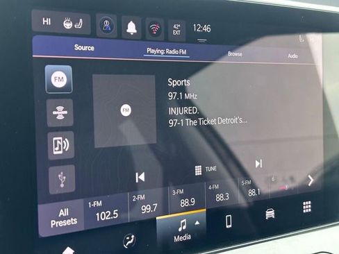 Used 2022 Jeep Compass Limited image 20