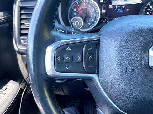 Used 2023 RAM 1500 Laramie AWD/4WD image 21