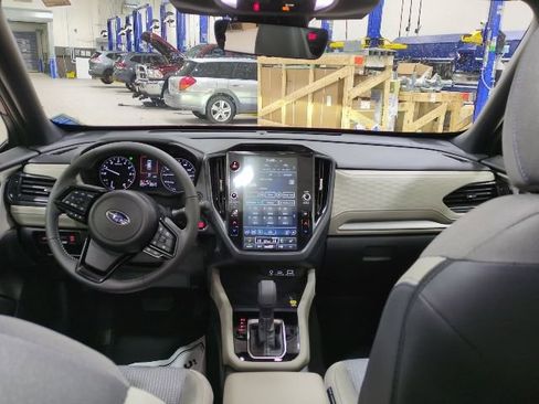 Certified 2025 Subaru Forester Premium image 6