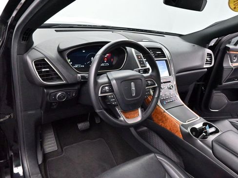 Used 2020 Lincoln Nautilus Reserve AWD/4WD image 19