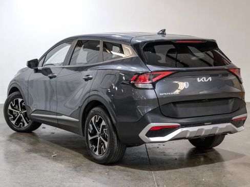 Used 2023 Kia Sportage EX image 11
