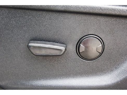 Used 2025 Ford F150 XLT w/ Equipment Group 301A Standard RWD image 30
