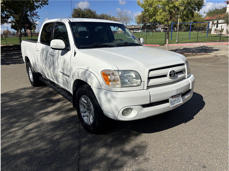 Used 2006 Toyota Tundra Limited w/ All Weather Guard Pkg AWD/4WD image 4