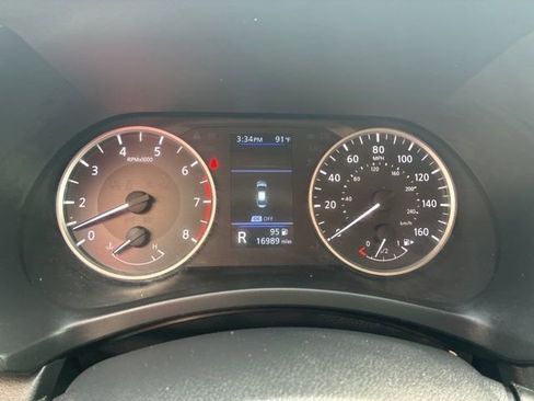 Used 2025 Nissan Sentra S image 28