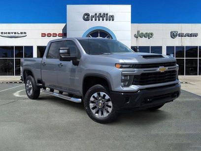 Used 2024 Chevrolet Silverado 2500 Custom w/ Custom Convenience Package