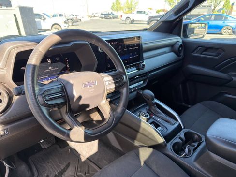 Used 2023 Chevrolet Colorado Trail Boss w/ LPO, Skid Plate Package AWD/4WD image 9