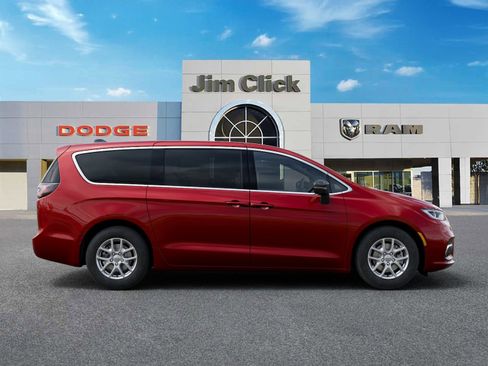 New 2026 Chrysler Pacifica Select image 21