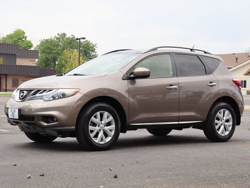 Used 2012 Nissan Murano SV AWD/4WD image 11