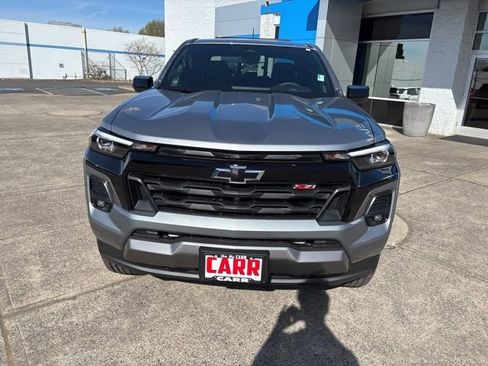 New 2026 Chevrolet Colorado Z71 w/ Midnight Edition AWD/4WD image 3