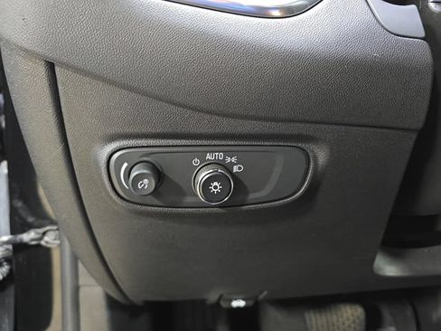 Used 2024 Chevrolet Equinox LT w/ LPO, Floor Liner Package AWD/4WD image 22