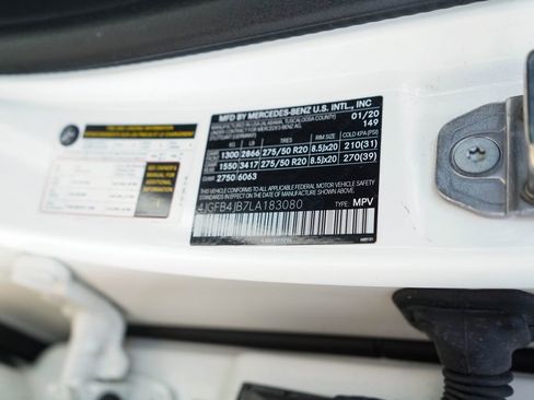 Used 2020 Mercedes-Benz GLE 350 w/ Premium Package image 39