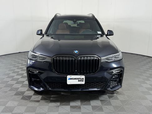 Used 2020 BMW X7 xDrive40i w/ M Sport Package AWD/4WD image 6