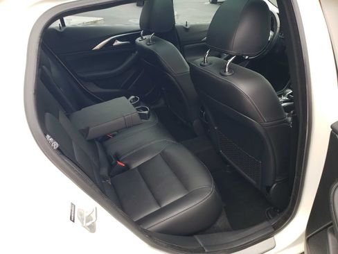Used 2018 INFINITI QX30 Premium w/ Technology Package AWD/4WD image 29