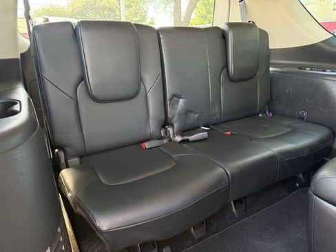 Used 2023 Nissan Armada SL w/ Captain's Chairs Package RWD image 34