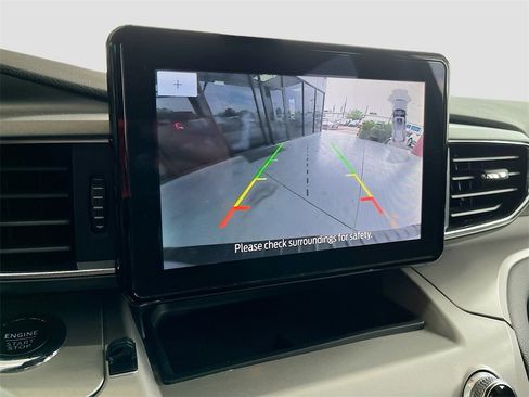 Used 2024 Ford Explorer XLT w/ Equipment Group 202A image 14