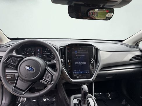 Used 2024 Subaru Crosstrek 2.5i Limited w/ Crosstrek Mirror Package AWD/4WD image 7