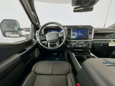 New 2026 Ford F450 Platinum w/ FX4 Off-Road Package image 26