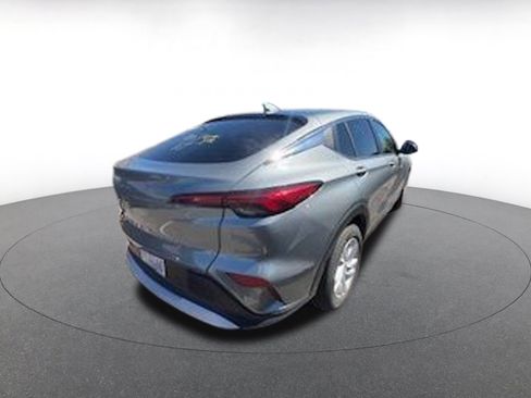 Used 2025 Buick Envista Preferred image 10