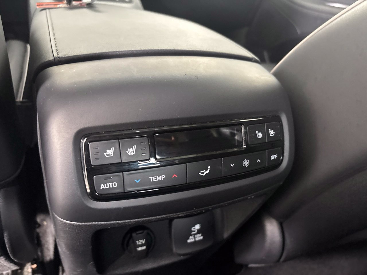 Used 2024 Hyundai Palisade SEL w/ Premium Package AWD/4WD image 30