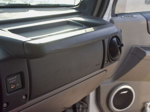 Used 2006 HUMMER H2 image 32