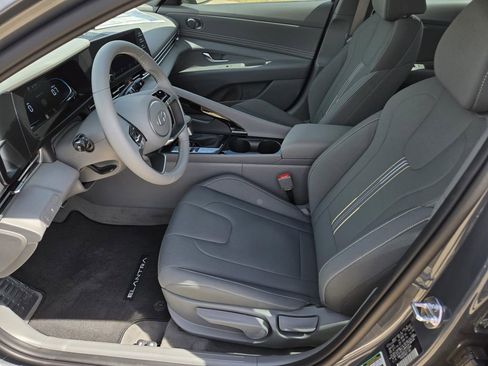 New 2026 Hyundai Elantra SEL Sport Premium FWD image 17