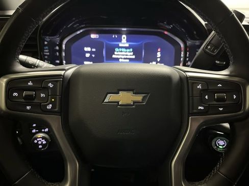 Used 2024 Chevrolet Silverado 3500 LTZ w/ LTZ Premium Package image 17