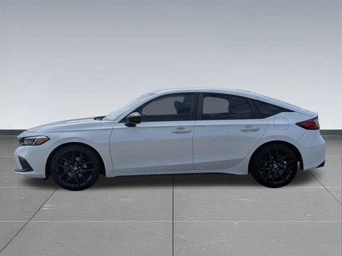 Used 2024 Honda Civic Sport image 2
