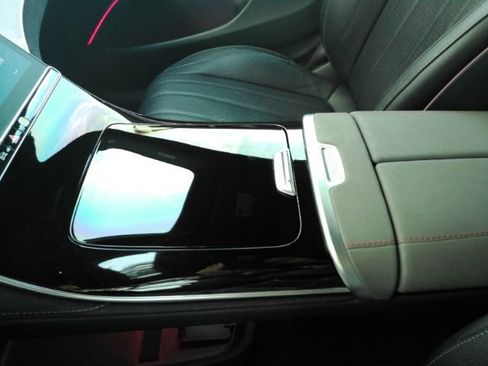 Used 2022 Mercedes-Benz EQS 450+ Sedan image 42