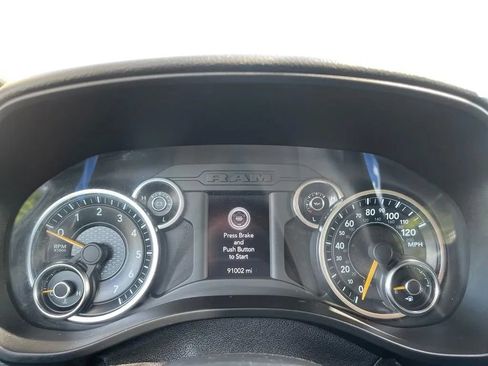 Used 2019 RAM 1500 Big Horn AWD/4WD image 25