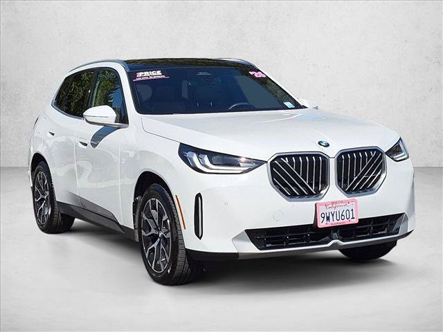 Used 2026 BMW X3 xDrive30i w/ Convenience Package AWD/4WD image 3