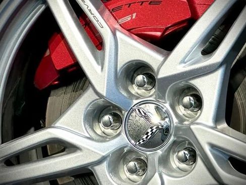 Used 2023 Chevrolet Corvette Stingray Premium Cpe w/ Z51 Performance Package RWD image 14