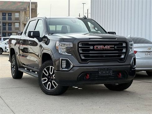 Used 2019 GMC Sierra 1500 AT4 w/ AT4 Premium Package image 2