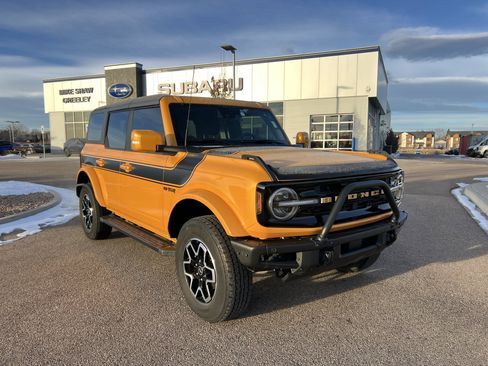 Used 2021 Ford Bronco Outer Banks image 8