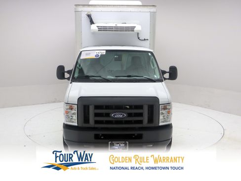 Used 2023 Ford E-350 and Econoline 350 Super Duty w/ Power Windows & Locks Group RWD image 8