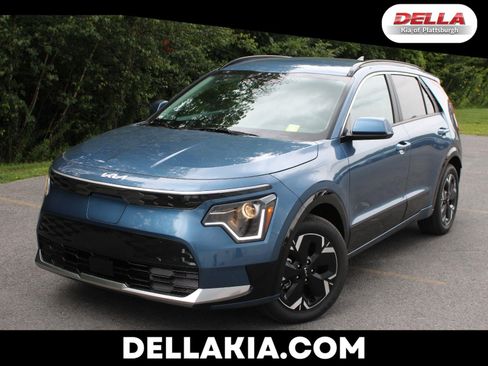 New 2026 Kia Niro Wind FWD image 1