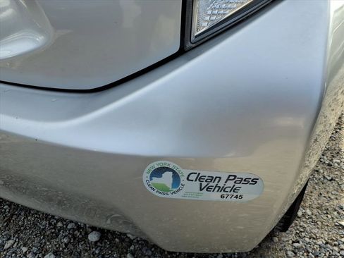 Used 2015 Toyota Prius C Two image 13