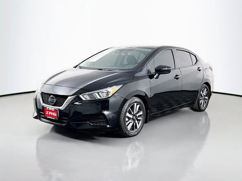Used 2020 Nissan Versa SV FWD image 1