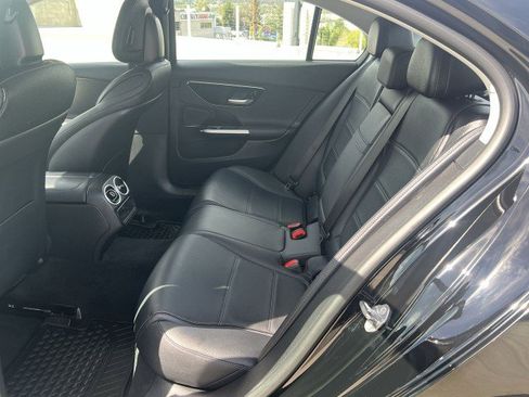 Used 2022 Mercedes-Benz C 300 Sedan image 25