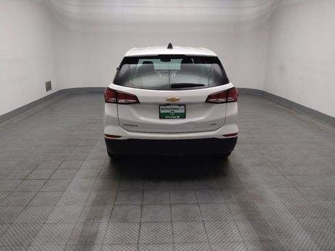 Used 2024 Chevrolet Equinox LS AWD/4WD image 6