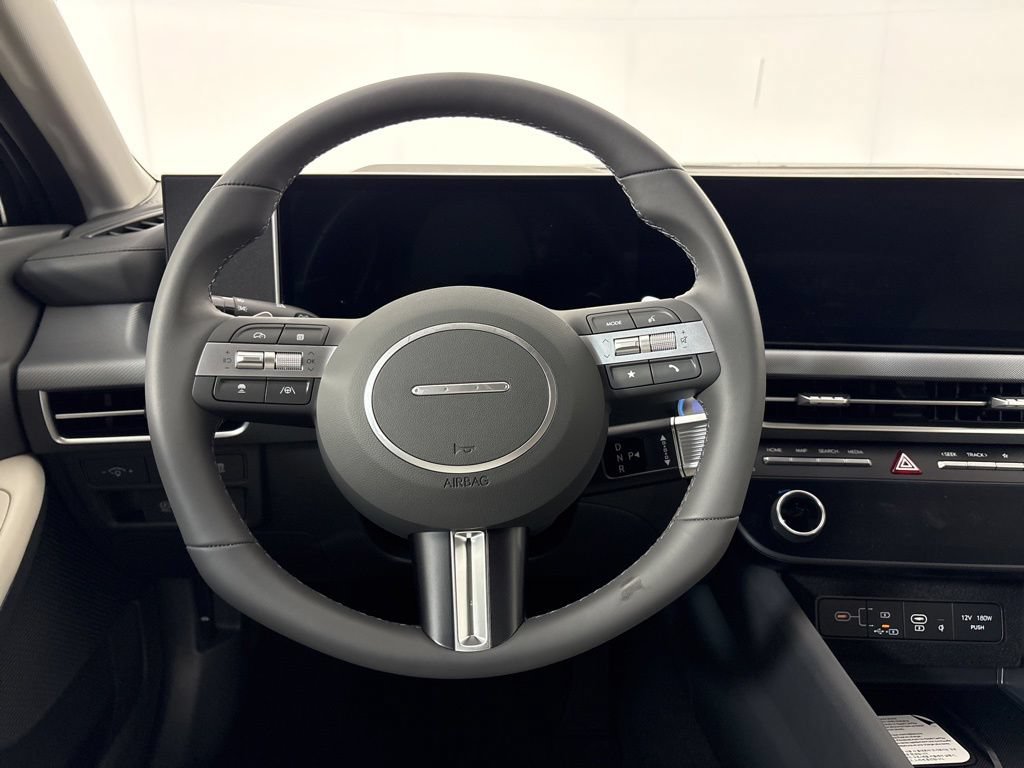 New 2026 Hyundai Sonata SEL FWD image 23