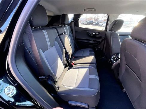 Used 2024 Chevrolet Blazer LT w/ Convenience Package image 25