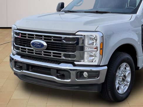 New 2026 Ford F250 XLT image 37