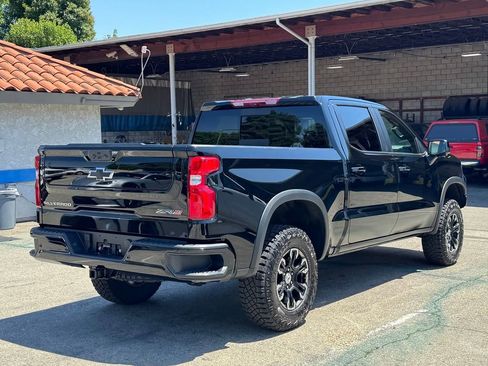 New 2026 Chevrolet Silverado 1500 ZR2 w/ LPO, Dark Essentials Package AWD/4WD image 6