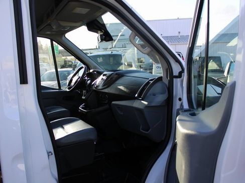 Used 2018 Ford Transit 250 138 image 18