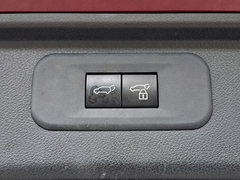 Used 2024 Toyota Grand Highlander AWD image 34