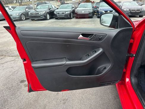 Used 2014 Volkswagen Jetta Sedan FWD image 17