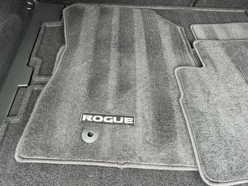 Certified 2023 Nissan Rogue SL AWD/4WD image 13