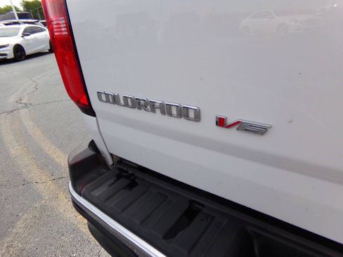 Used 2017 Chevrolet Colorado W/T w/ WT Convenience Package AWD/4WD image 36